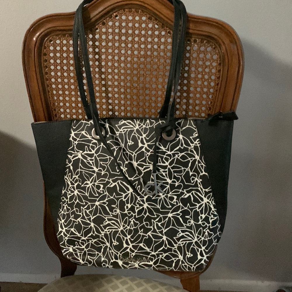 Calvin Klein leather zip purse